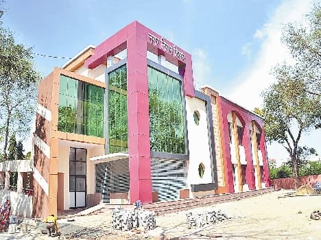Audit gazeup on municipal corporation buliding branch
